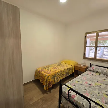 Village Camping Fico D'India Ovile la Marina Room photo