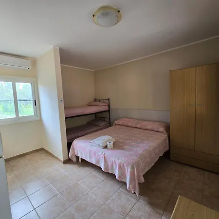 Village Camping Fico D'India Ovile la Marina Room photo